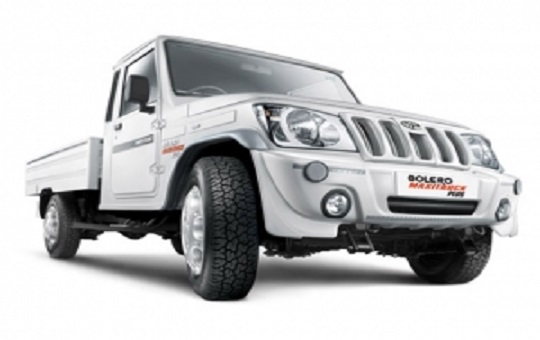 Tampo Traveller Rental Service in Haridwar and Delhi by Bolero/Max